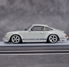 Load image into Gallery viewer, Zincit 1:64 Apricot 911 964 Singer Coupe Sports Model Diecast Metal Car New Collection
