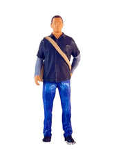 Load image into Gallery viewer, 1:64 Painted Figure Model Miniature Resin Diorama Sand Caual Man Hot Sexy Lady
