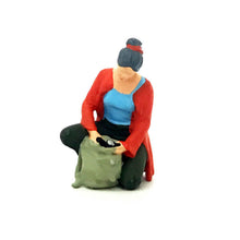 Load image into Gallery viewer, 1:64 Painted Figure Mini Model Miniature Resin Diorama Toy Lady Flipping Bag Red
