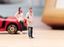 Load image into Gallery viewer, 1:64 Painted Figure Model Miniature Resin Diorama Wind Coat Man Standing
