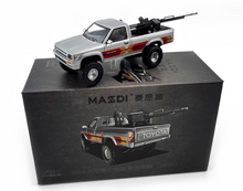 Load image into Gallery viewer, Masdi 1:64 Gray 1995 Hilux RN80 Cab Pickup Truck Model Diecast Metal Car New Collection
