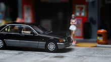 Load image into Gallery viewer, WTX 1:64 1994 Black 600Sel W140 Sedan Classic Model Diecast Metal Car New Collection
