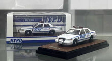 Load image into Gallery viewer, GOC 1:64 HEC White Crown Victoria CV US Police Model Diecast Metal Car New Collection

