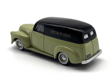 Load image into Gallery viewer, 1:87 Green Mini Van Wagon Delivery Classic Vintage Model Diecast Metal Car
