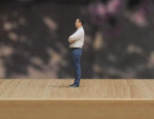 Load image into Gallery viewer, 1:64 Painted Figure Model Miniature Resin Diorama Sand White Shrit Man Standing
