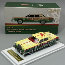Load image into Gallery viewer, Sunstar 1:64 Christmas 1979 Lincoln Continental Town Model Diecast Metal Car
