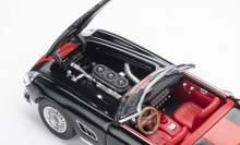 Load image into Gallery viewer, GFCC 1:64 Black Red 1960 250GT California SWB Classic Model Diecast Metal Car
