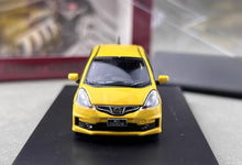 Load image into Gallery viewer, SW 1:64 JDM Yellow Fit Jazz GE8 RS Racing Sports Model Diecast Metal Car New Collection
