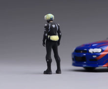 Load image into Gallery viewer, 1:64 Painted Figure Model Miniature Resin Diorama Sand Racer Man Woman Racing
