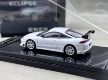 Load image into Gallery viewer, Transcend 1:64 White 1995 Eclipse GS Coupe Sports Model Diecast Metal Car New Collection
