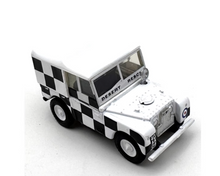 Load image into Gallery viewer, 1:76 White Land Rover Defender Desert Rescue ORV Model Diecast Metal Car New Collection
