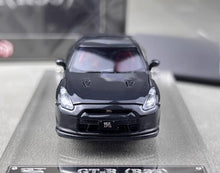 Load image into Gallery viewer, FH 1:64 Full Carbon Skyline GTR R35 Racing Sports Model Diecast Metal Car New Collection
