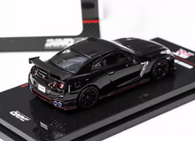 Load image into Gallery viewer, Inno 1:64 Black Carbon GTR R35 Nismo Sports Model Diecast Metal Car New Collection
