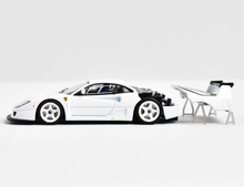 Load image into Gallery viewer, SH 1:64 White F40 LM Super Racing Sports Model Diecast Metal Car New
