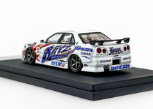 Load image into Gallery viewer, Mortal 1:64 White JP D1 Ken Skyline GTR ER34 Sport Model Diecast Metal Car New Collection
