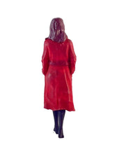 Load image into Gallery viewer, 1:64 Painted Figure Model Miniature Resin Diorama Business Man Woman Luggage
