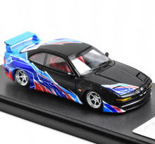 Load image into Gallery viewer, RM 1:64 Black Blue 850CSi E31 Widebody Sports Model Diecast Metal Car New Collection
