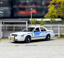 Load image into Gallery viewer, Rollin 1:64 White Highway Police CV CROWN VICTORIA Model Diecast Metal Car New Collection
