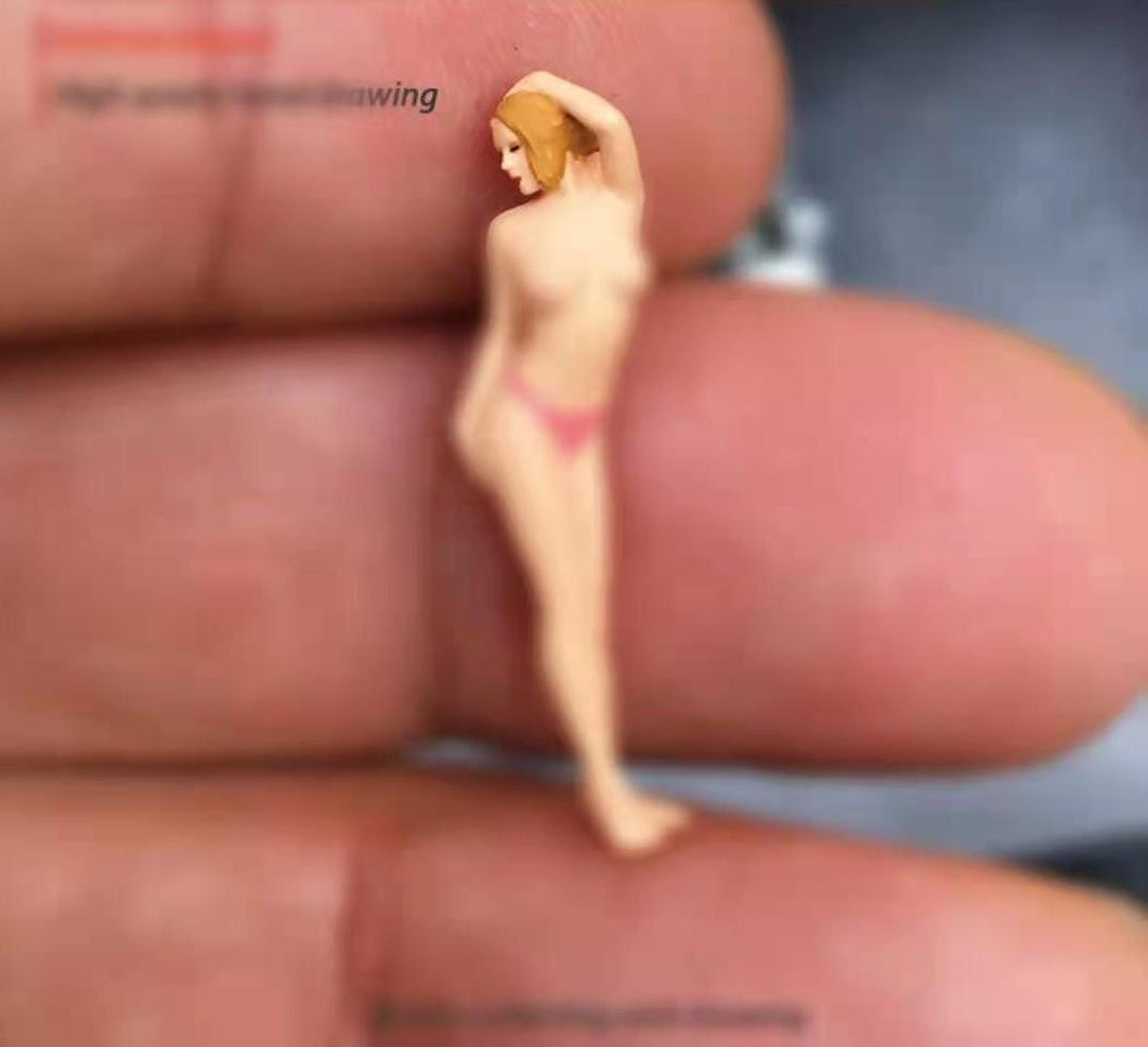 1:64 Painted Figure Mini Model Miniature Resin Diorama Sand Sexy Girl Lady P