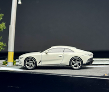 Load image into Gallery viewer, Minigt 1:64 White Batur Bonneville Coupe Sports Model Diecast Metal Car New Collection
