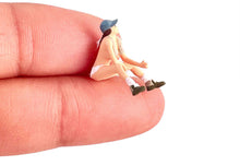 Load image into Gallery viewer, 1:64 Painted Figure Model Miniature Resin Diorama Sand Smoking Man Sitting Girl
