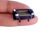 Load image into Gallery viewer, 1:64 Painted Figure Model Miniature Resin Diorama Sitting Posture Lady Man Sofa
