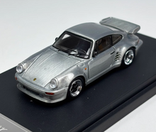 Load image into Gallery viewer, Master 1:64 Varnish 930 911 Turbo Classic Sports Model Diecast Metal Car New Collection
