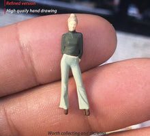 Load image into Gallery viewer, 1:64 Painted Figure Mini Model Miniature Resin Diorama Caual Office Lady Girl
