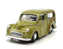 Load image into Gallery viewer, 1:76 Green Morris Traveler Wagon Classic Vintage Model Diecast Metal Car New Collection
