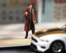 Load image into Gallery viewer, 1:64 Painted Figure Model Miniature Resin Diorama Sand Killer Wind Coat Gun Man

