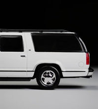 Load image into Gallery viewer, Bliss 1:64 White Suburban GMT400 SUV Sports Model Diecast Metal Car New Collection
