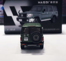Load image into Gallery viewer, Masdi 1:64 Green Land Cruiser LC76 ORV SUV Sports Model Diecast Metal Car New Collection
