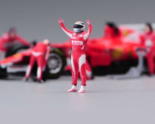 Load image into Gallery viewer, 1:64 Painted Figure Model Miniature Resin Diorama Sand Formula 1 Racing Racer
