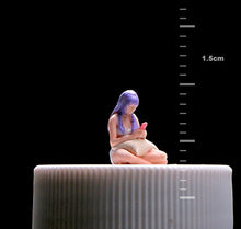 Load image into Gallery viewer, 1:64 Painted Figure Model Miniature Resin Diorama Sand Purple Hair Girl Pillow

