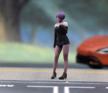 Load image into Gallery viewer, 1:64 Painted Figure Model Miniature Resin Sand Diorama Purple Hair Dress Lady
