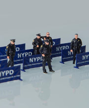 Load image into Gallery viewer, 1:64 Painted Figure Model Miniature Resin Diorama Toy Sand Policeman Police Set
