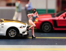 Load image into Gallery viewer, 1:24 Painted Figure Model Miniature Resin Diorama  Swimming Suit Sexy Girl
