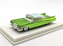 Load image into Gallery viewer, Mechanic 1:64 Plating Green 1960 Muscle Coupe Deville Model Diecast Metal Car
