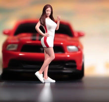 Load image into Gallery viewer, 1:64 Painted Figure Model Miniature Resin Diorama Sand Racer Girl Beauty Lady New Collection
