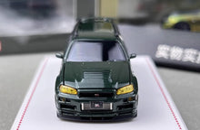 Load image into Gallery viewer, FH 1:64 Dark Green Stagea Wagon Skyline GTR R34 WC34 Model Diecast Metal Car
