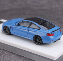 Load image into Gallery viewer, HH 1:64 Yas Marina Blue M4 CS F82 Coupe Sports Model Diecast Metal Car New Collection
