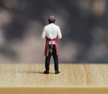 Load image into Gallery viewer, 1:64 Painted Figure Model Miniature Resin Diorama Sand Man With Apron Standing
