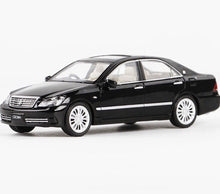 Load image into Gallery viewer, JKM 1:64 JDM 2007 Crown 12 VII Sedan Sports Model Metal Diecast Car New
