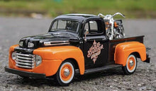 Load image into Gallery viewer, Maisto 1:241958 FLH Duo Glide 1948 F1 Pickup Truck Motorcycle Model Toy Metal
