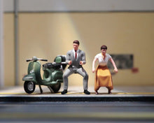 Load image into Gallery viewer, 1:64 Painted Unpainted Figure Model Miniature Resin Diorama Toy Roman Holiday New
