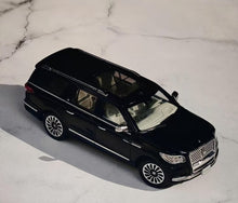 Load image into Gallery viewer, WTX 1:64 Black Navigator L Full Sized SUV Sports Model Diecast Metal Car New Collection
