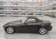 Load image into Gallery viewer, MH 1:18 Black JDM S2000 AP2 Sports F22C Engine Model Diecast Metal Car New
