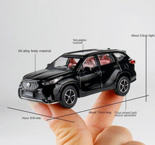 Load image into Gallery viewer, JKM 1:64 Highlander XSE City SUV Sports Model Metal Diecast Car New
