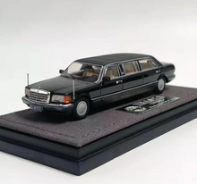 Load image into Gallery viewer, MZS 1:64 Black W126 1000Sel Luxury Limousine Model Diecast Metal Car Box New Collection
