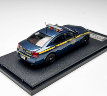 Load image into Gallery viewer, Rollin 1:64 2008 Blue NYSP Police Charger Muscle Model Diecast Metal Car New Collection
